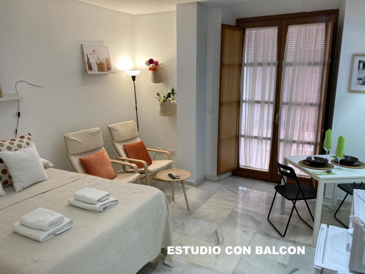 Apartament Jimios Alcazar Catedral Sewilla Zewnętrze zdjęcie